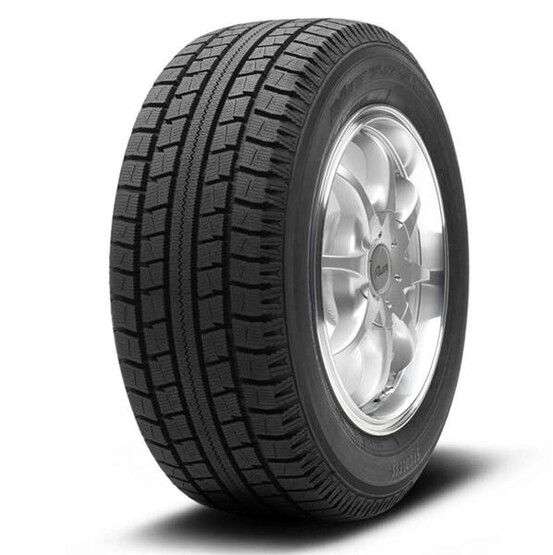 Шина Nitto Ntsn2 215/65R17 99Q Шина Nitto Ntsn2 215/65R17 99Q