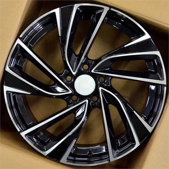 Диск Replica Dws Vw-5481 17x7 5x100 ET42 DIA57.10 BMF